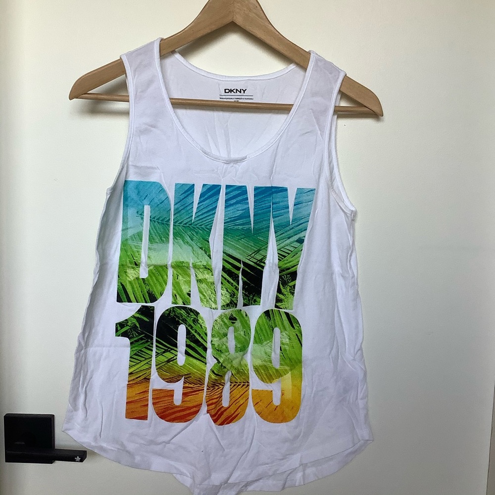 Dkny top